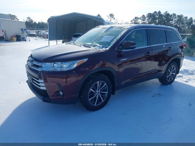5TDJGRFH9KS064460 Toyota Highlander Hybrid Xle