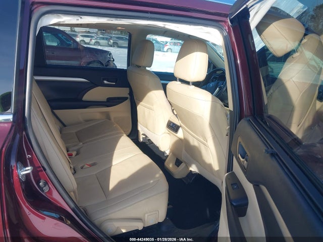 5TDJGRFH9KS064460 Toyota Highlander Hybrid Xle