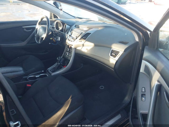 2015 Hyundai Elantra Se მანქანა იყიდება აუქციონზე, vin: KMHDH4AE6FU320450, აუქციონის ნომერი: 44249155