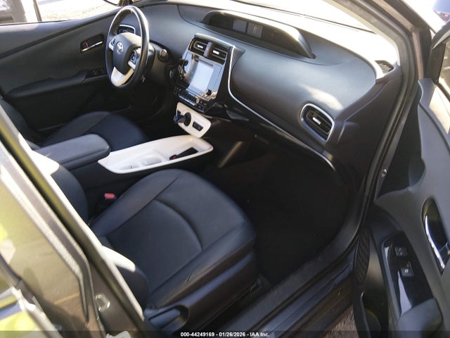 JTDKARFU1G3006466 Toyota Prius Three Touring
