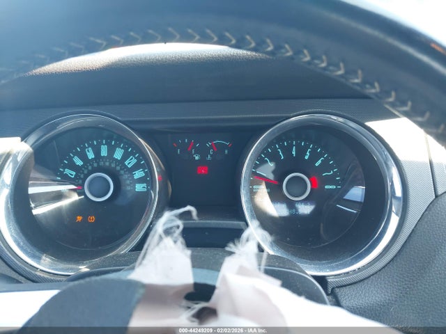 1ZVBP8AM5E5256078 Ford Mustang V6