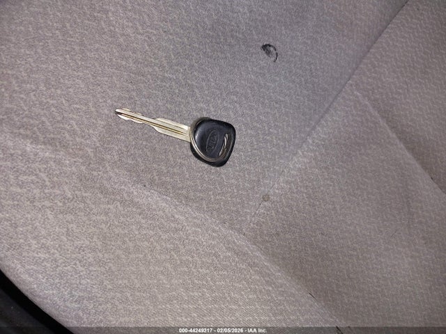 2003 KIA SPECTRA KNAFB121835213640 Photo 10