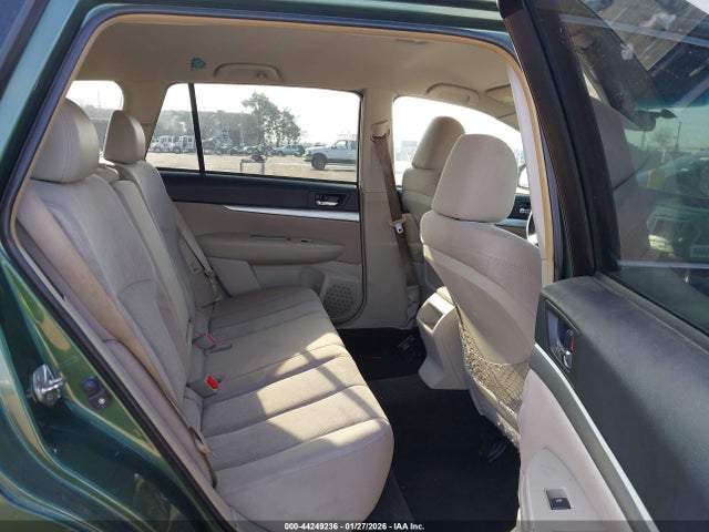Subaru Outback 2.5i Premium 2014 4S4BRBCC7E3226487 Image 8