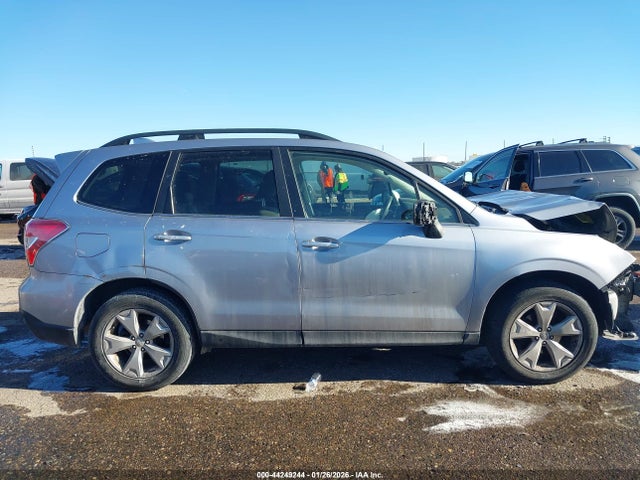 Subaru Forester 2.5i Limited 2016 JF2SJAKC8GH405748 Image 14
