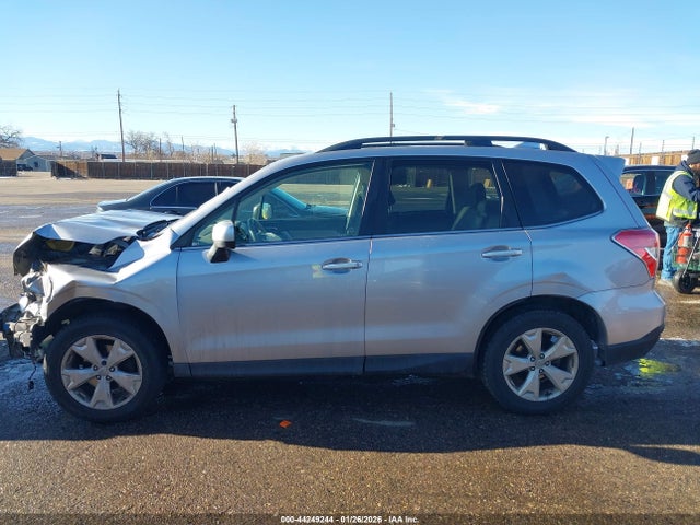 Subaru Forester 2.5i Limited 2016 JF2SJAKC8GH405748 Image 15