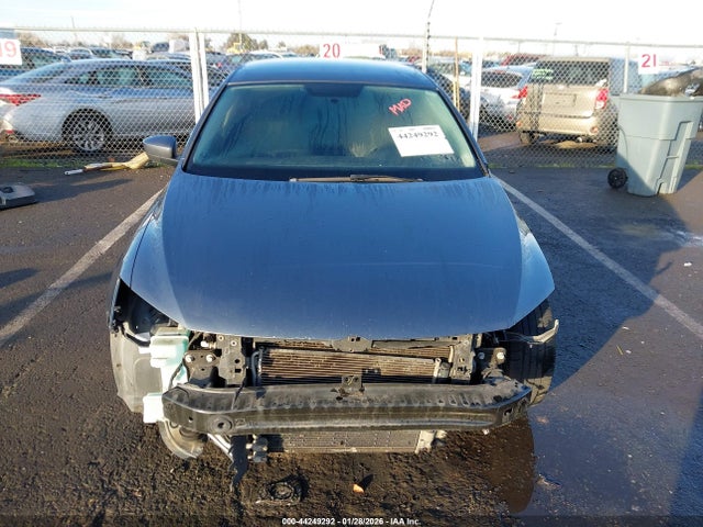 3VW2B7AJ5JM260585 Volkswagen Jetta 1.4t S