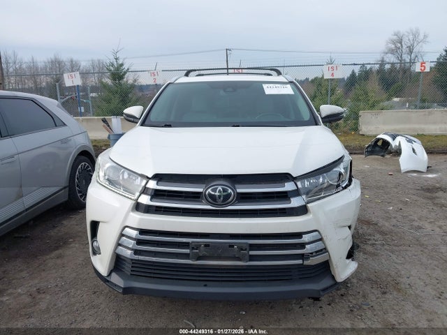 5TDYZRFH8HS209439 Toyota Highlander Limited