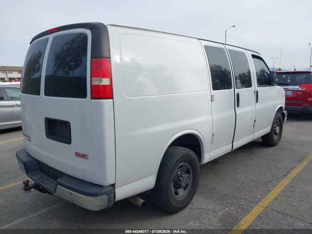 1GTW7AFF0G1904152 GMC Savana 2500 Work Van