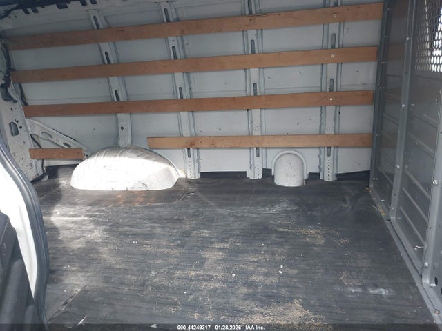 1GTW7AFF0G1904152 GMC Savana 2500 Work Van