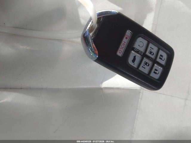 5FNRL6H79JB038039 Honda Odyssey Ex-l