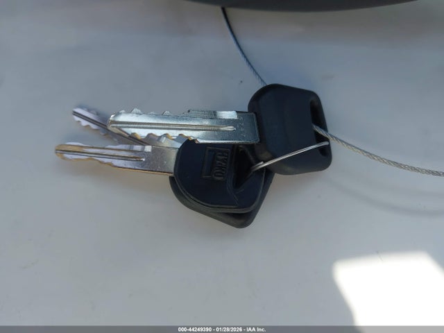 2000 ISUZU RODEO 4S2DM58W2Y4304841 Photo 10