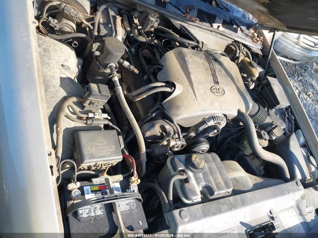 1999 FORD CROWN VICTORIA 2FAFP74W6XX228356 Photo 9