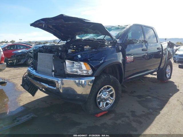 Продажа на аукционе авто 2018 Ram 2500 Tradesman  4x4 6'4 Box, vin: 3C6UR5CL1JG337971, номер лота: 44249437