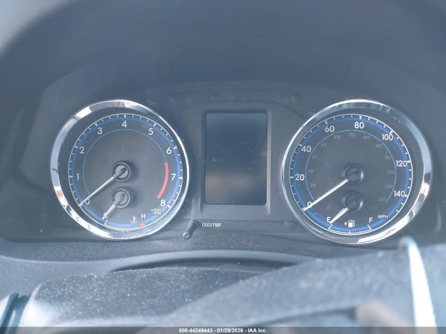 5YFBURHE3KP885532 Toyota COROLLA LE