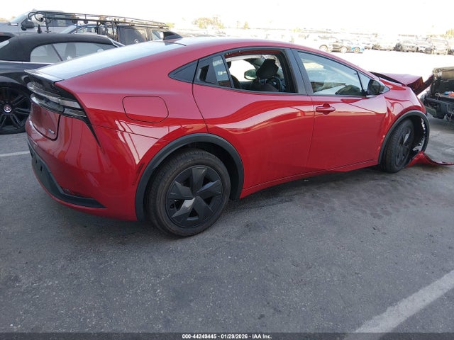 JTDACACU5T3057068 Toyota Prius Plug-in Hybrid Se