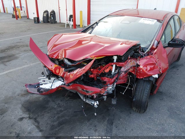 JTDACACU5T3057068 Toyota Prius Plug-in Hybrid Se