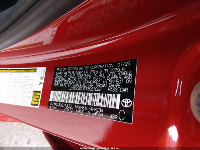 JTDACACU5T3057068 Toyota Prius Plug-in Hybrid Se