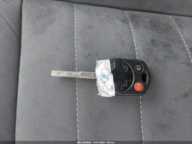 1FMCU9GX1GUC67686 Ford ESCAPE SE