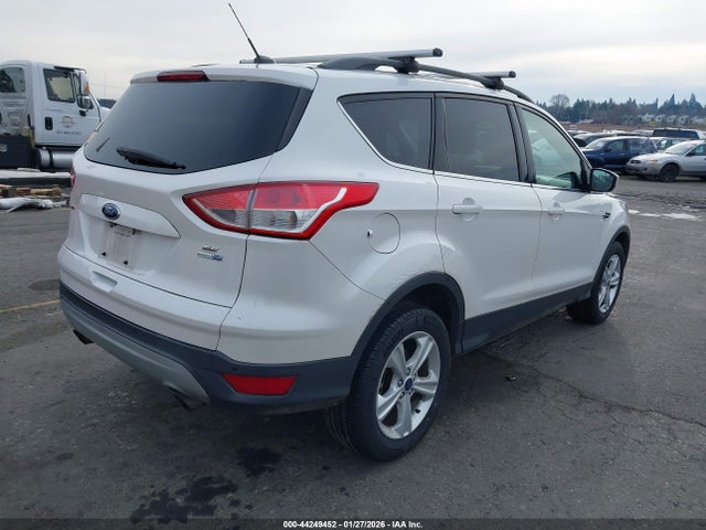 1FMCU9GX1GUC67686 Ford ESCAPE SE