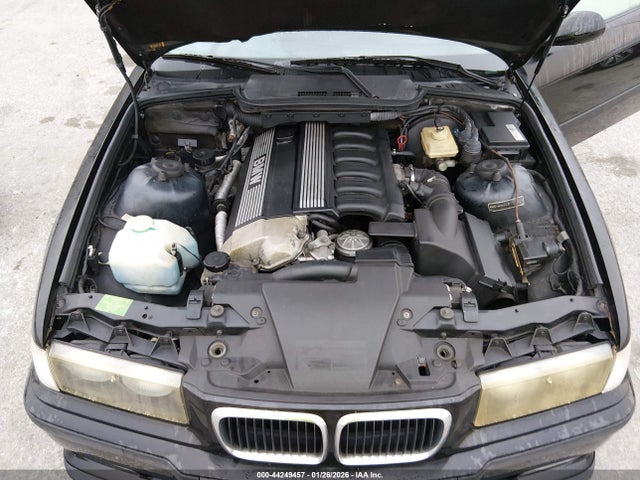 1995 BMW 325 WBABJ6324SJD42151 Photo 9