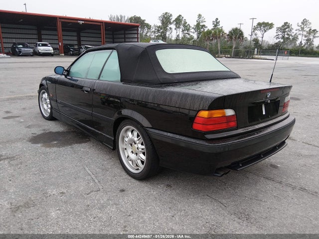 1995 BMW 325 WBABJ6324SJD42151 Photo 2