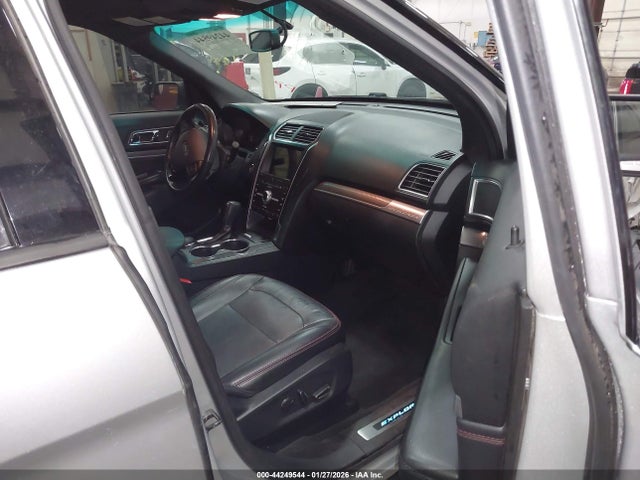 1FM5K8GT8HGB16558 Ford EXPLORER SPORT
