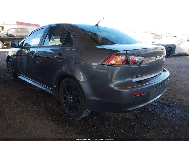 2011 MITSUBISHI LANCER JA32U2FU5BU044363 Photo 2