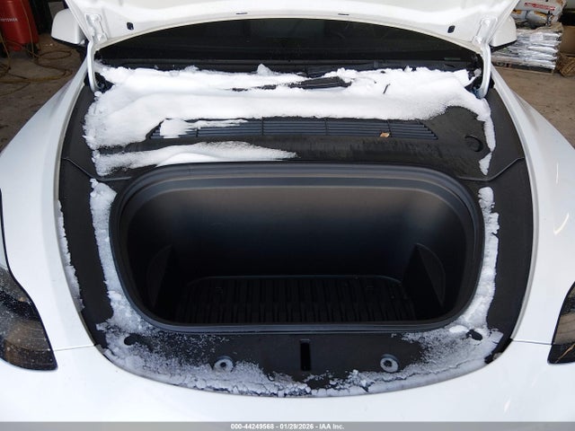 7SAYGDEE9NA012151 Tesla Model Y Long Range Dual Motor All-wheel Drive