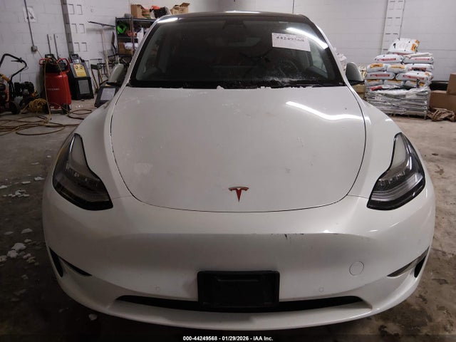 7SAYGDEE9NA012151 Tesla Model Y Long Range Dual Motor All-wheel Drive