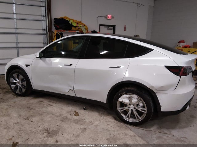 7SAYGDEE9NA012151 Tesla Model Y Long Range Dual Motor All-wheel Drive