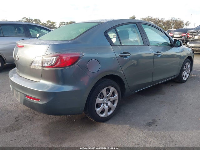 Продаж на аукціоні авто 2013 Mazda Mazda3 I Sv, vin: JM1BL1TG5D1731795, номер лоту: 44249583