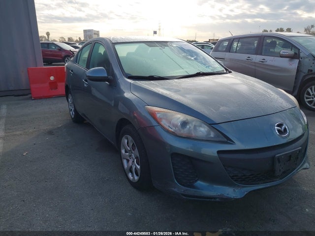 Продаж на аукціоні авто 2013 Mazda Mazda3 I Sv, vin: JM1BL1TG5D1731795, номер лоту: 44249583
