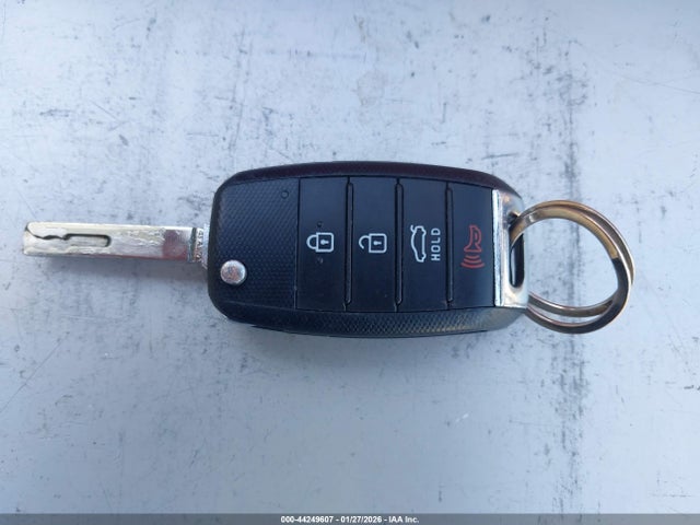 5XXGT4L33HG167708 KIA Optima Lx