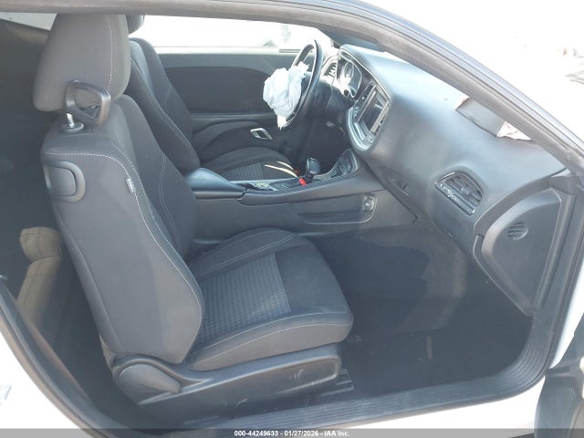 Dodge Challenger Sxt 2020 2C3CDZAG6LH231555 Image 5