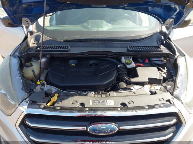 1FMCU0G97HUE37306 Ford ESCAPE SE