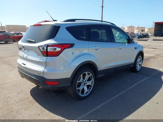 1FMCU0G97HUE37306 Ford ESCAPE SE