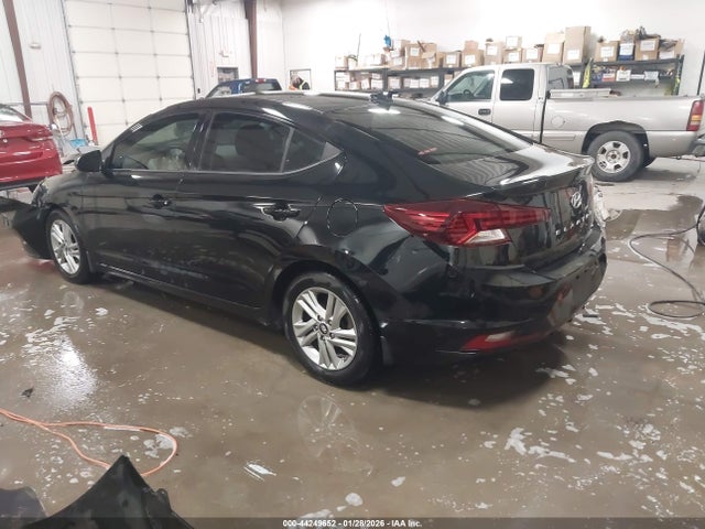 5NPD84LFXLH589566 Hyundai ELANTRA SEL