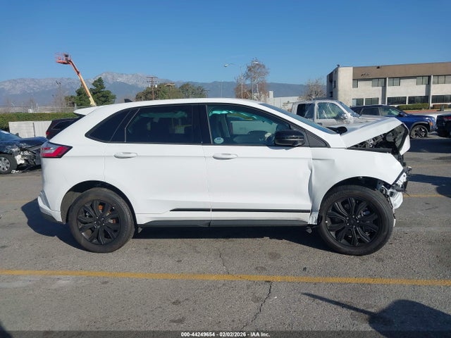 2FMPK4G9XRBB24577 Ford EDGE SE