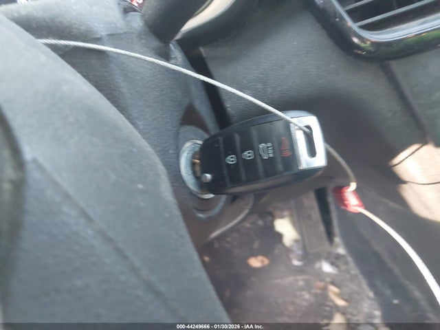 5XXGT4L38HG146496 KIA Optima Lx