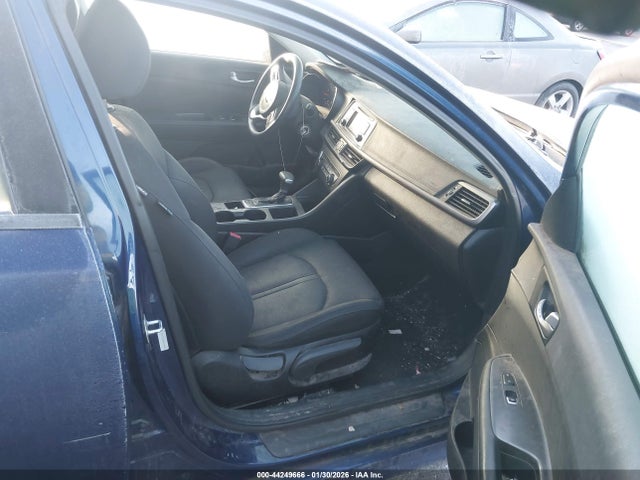 5XXGT4L38HG146496 KIA Optima Lx