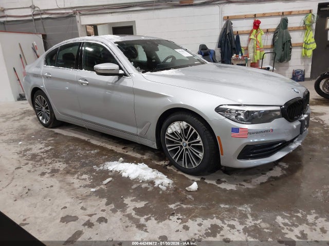 2019 BMW 530I WBAJA7C53KWW25216