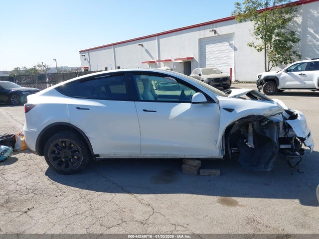 5YJYGDEE8MF283622 Tesla Model Y Long Range Dual Motor All-wheel Drive