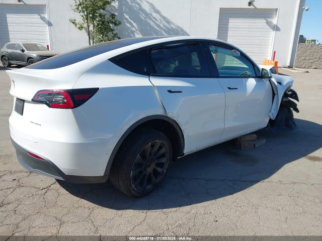 5YJYGDEE8MF283622 Tesla Model Y Long Range Dual Motor All-wheel Drive