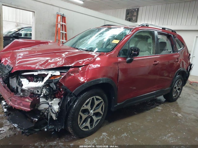 2022 SUBARU FORESTER JF2SKAEC5NH404031 Photo 5