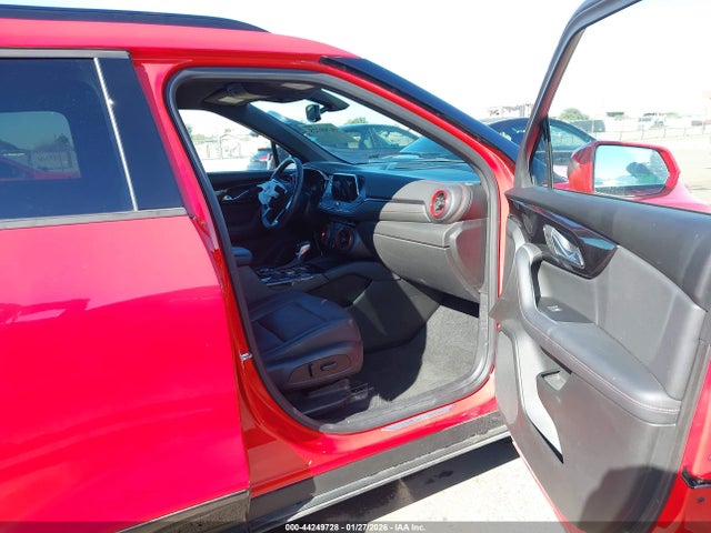 3GNKBJRS6KS689820 Chevrolet BLAZER RS
