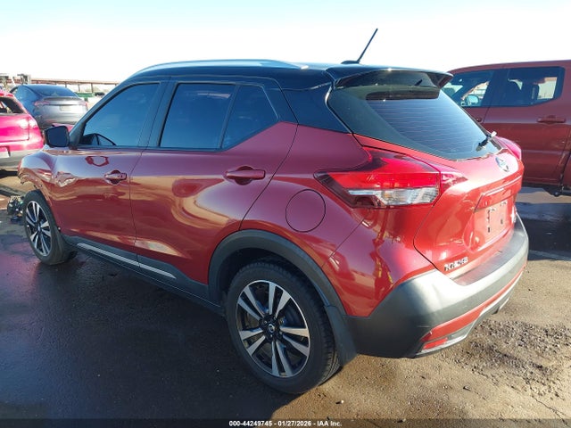 3N1CP5CU7JL526170 Nissan KICKS SR
