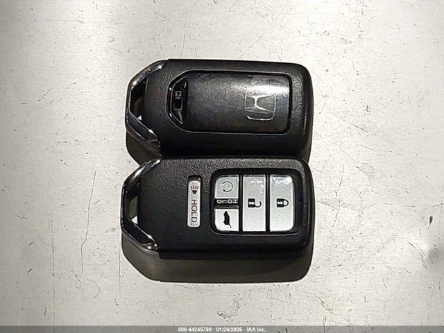 5J6RW2H98LL008557 Honda Cr-v Awd Touring