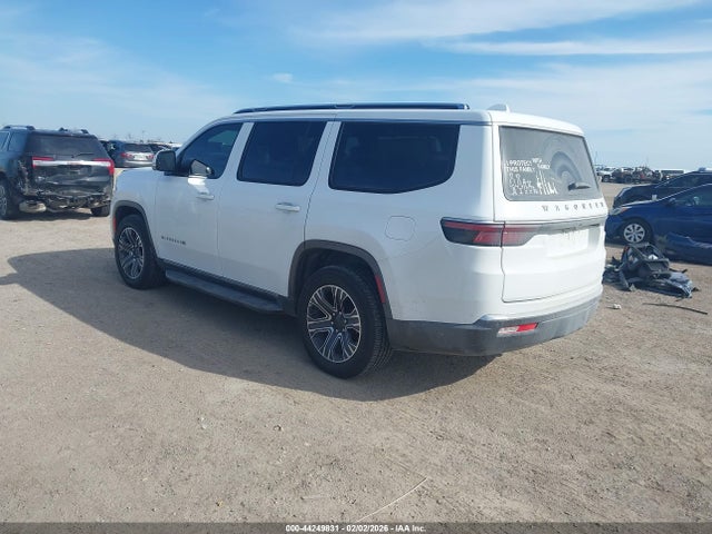 2022 JEEP WAGONEER 1C4SJUDT6NS207098 Photo 2