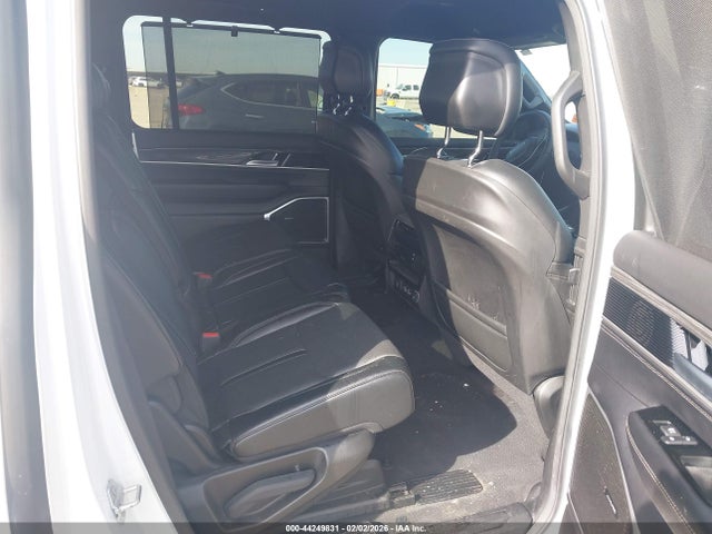 2022 JEEP WAGONEER 1C4SJUDT6NS207098 Photo 7