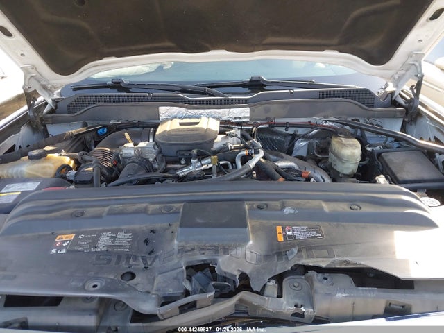 1GC1KWE82GF275327 Chevrolet Silverado 2500hd Ltz
